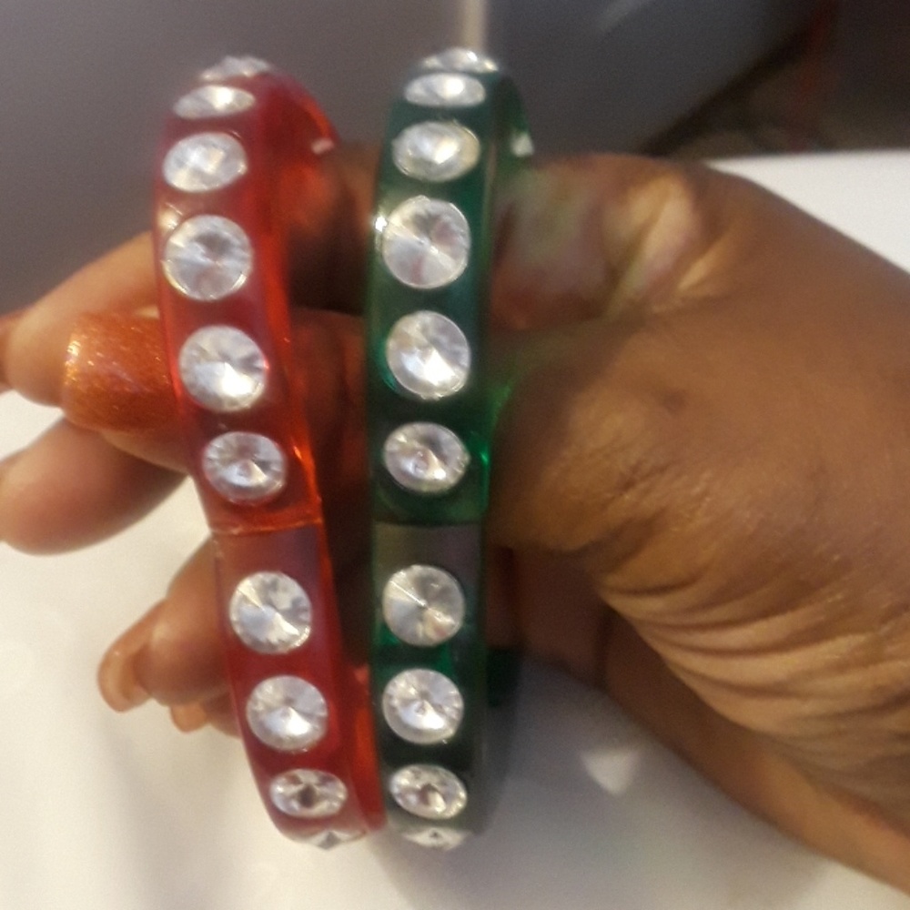 Bracelets - Picture 2 of 3